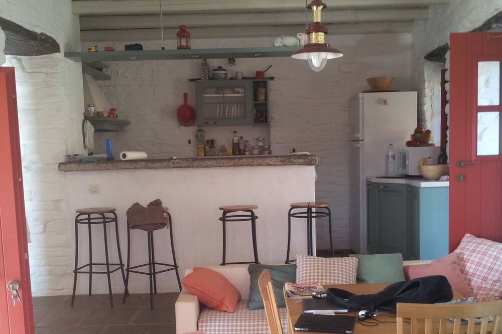 Photo of Bedroom in Kea