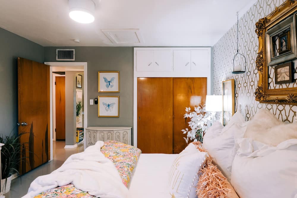 Photo of Bedroom in Camelback East