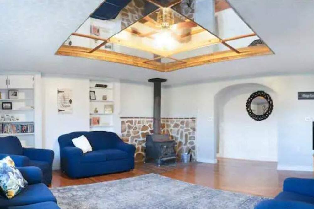 Photo of Livingroom in Beaver County