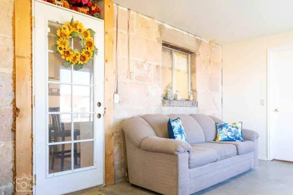 Photo of Livingroom in Beaver County
