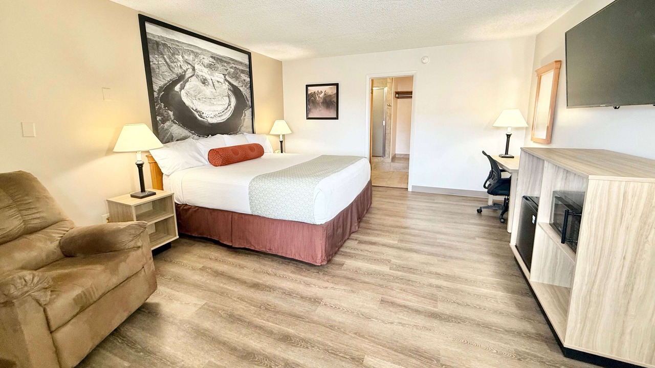 Photo of Bedroom in Salina