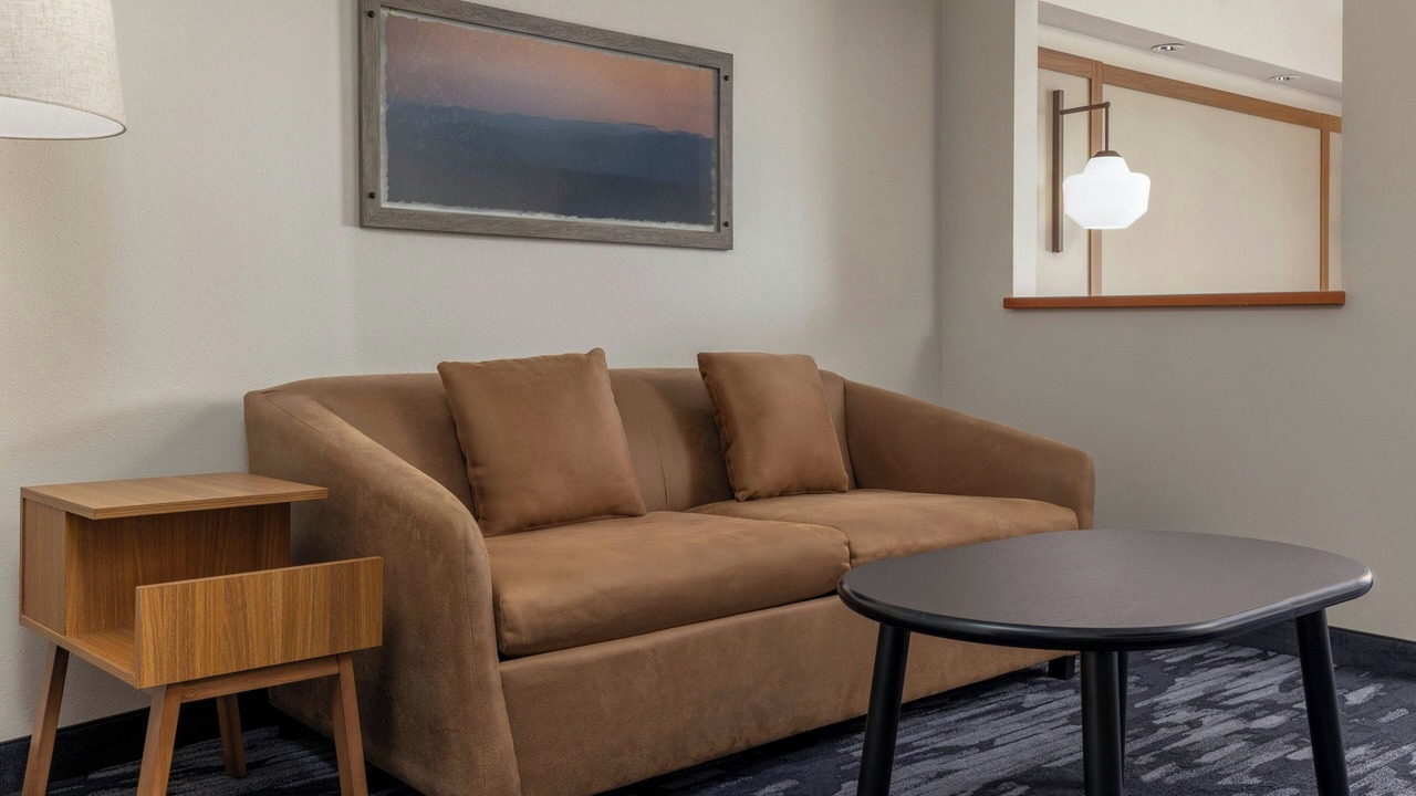Photo of Bedroom in Roselawn Finance