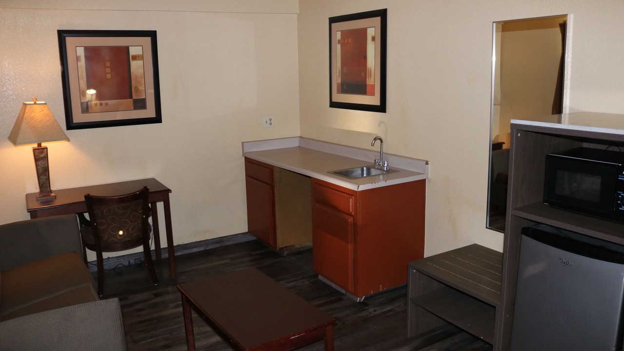 Photo of Bedroom in Raisin