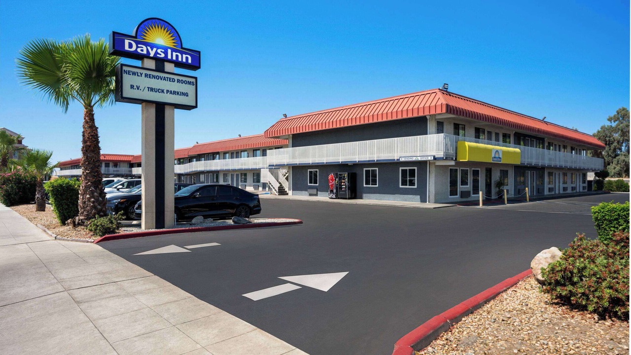 Photo of Outdoor in Raisin