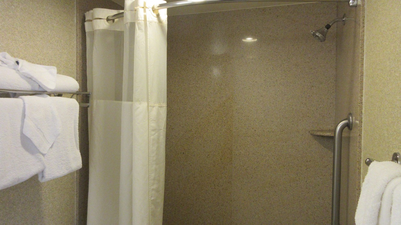 Photo of Bathroom in Ridgecrest