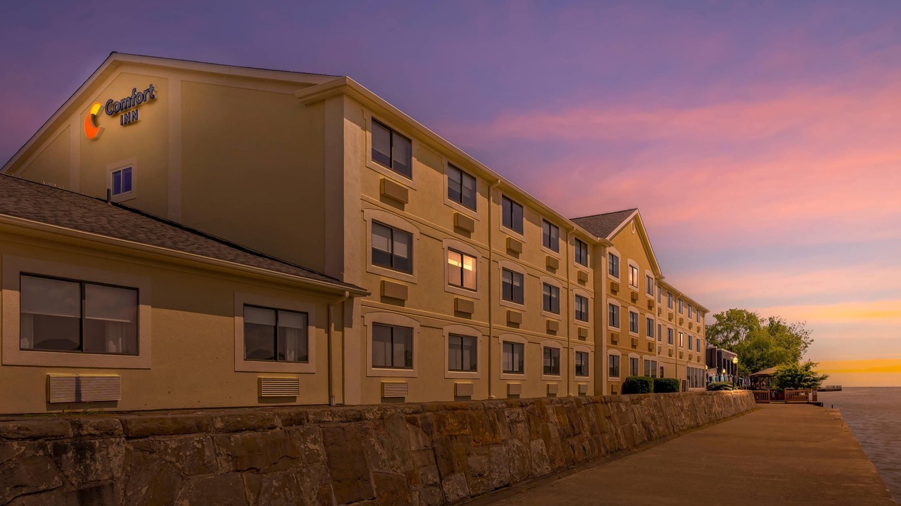 Photo of Outdoor in Huron