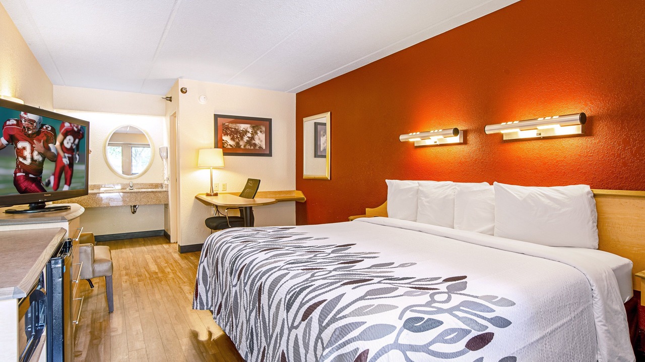 Photo of Bedroom in North Charleston