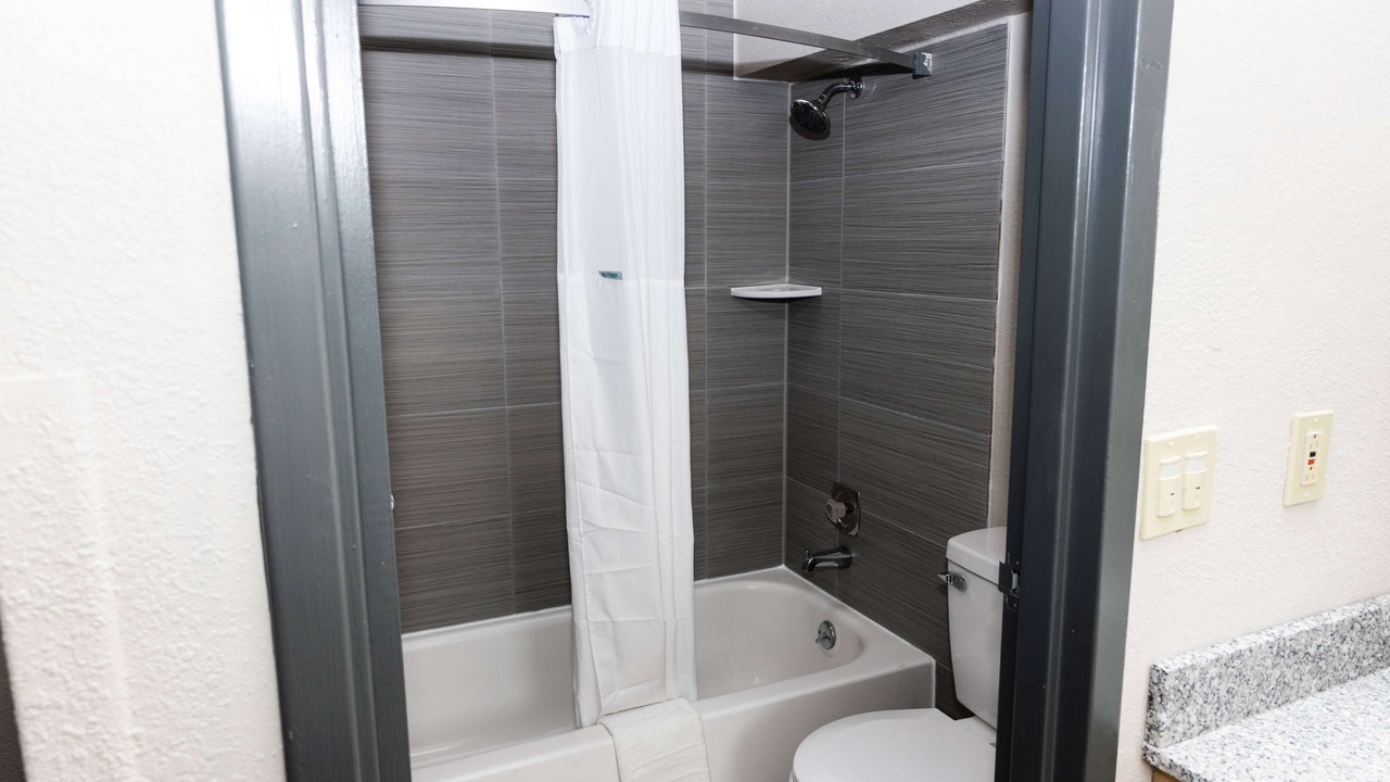 Photo of Bathroom in Latonia