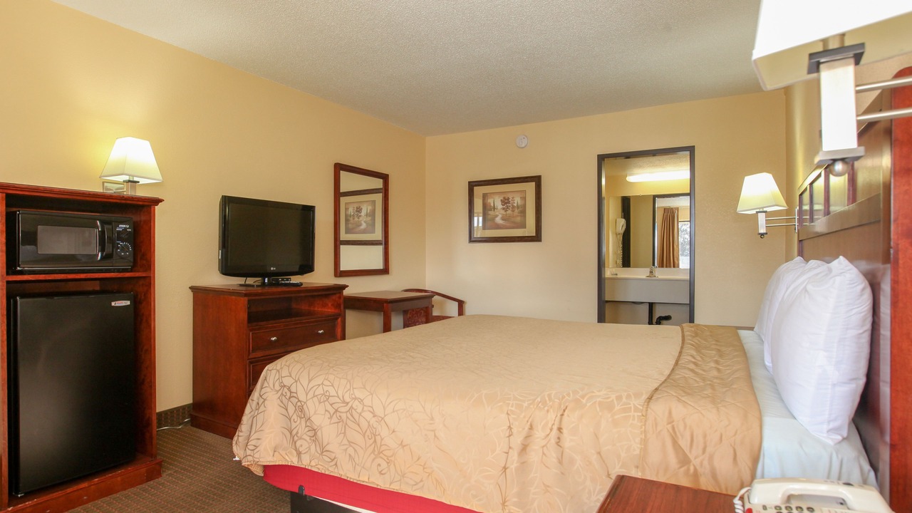 Photo of Bedroom in Flagstaff