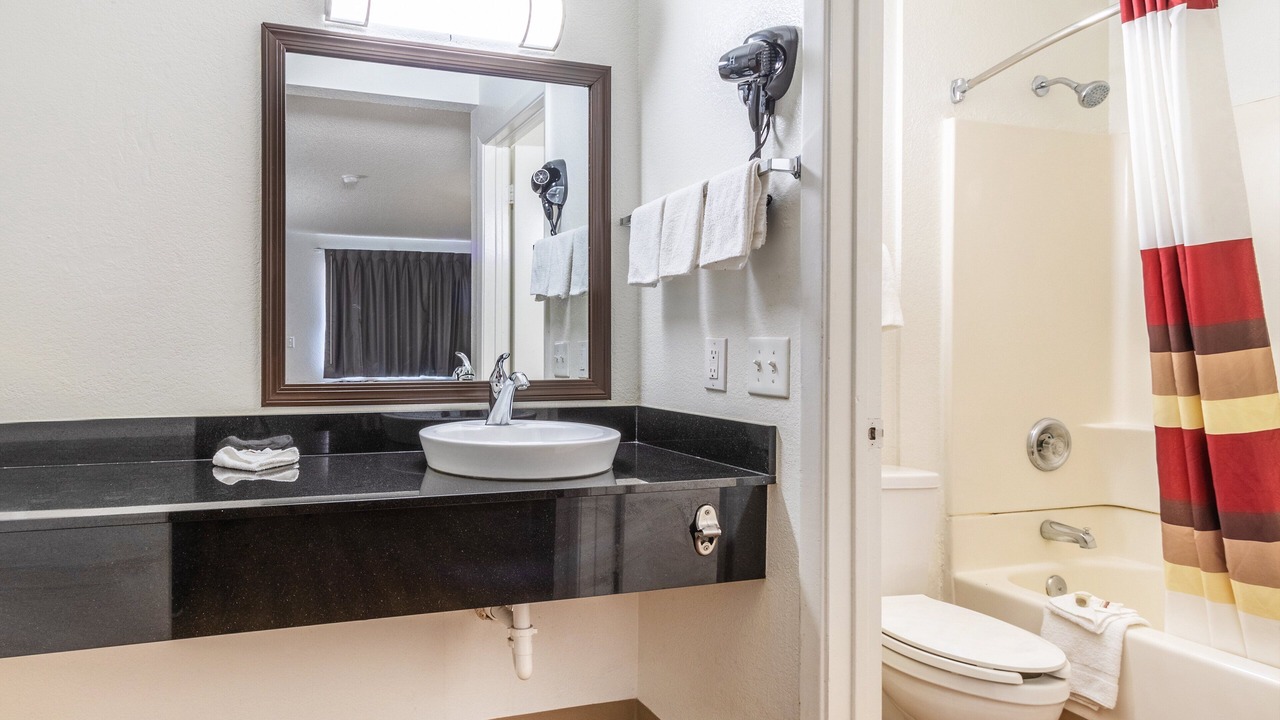 Photo of Bathroom in Alhambra