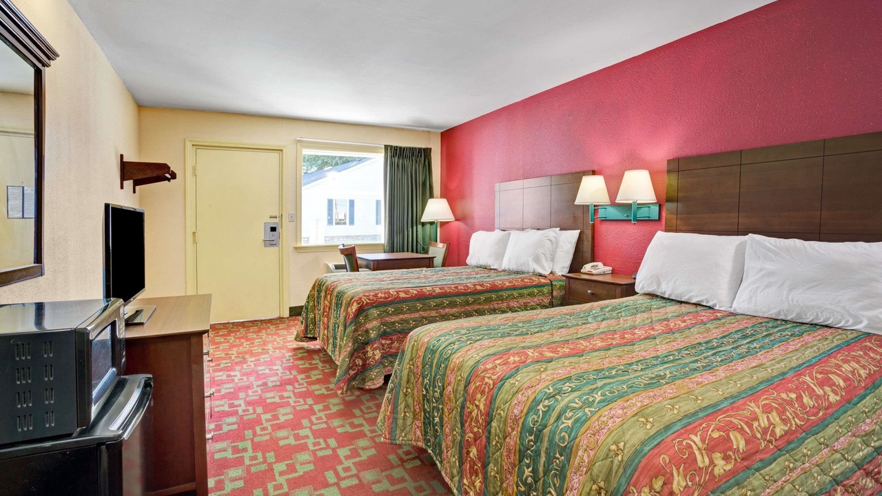 Photo of Bedroom in Elizabeth City