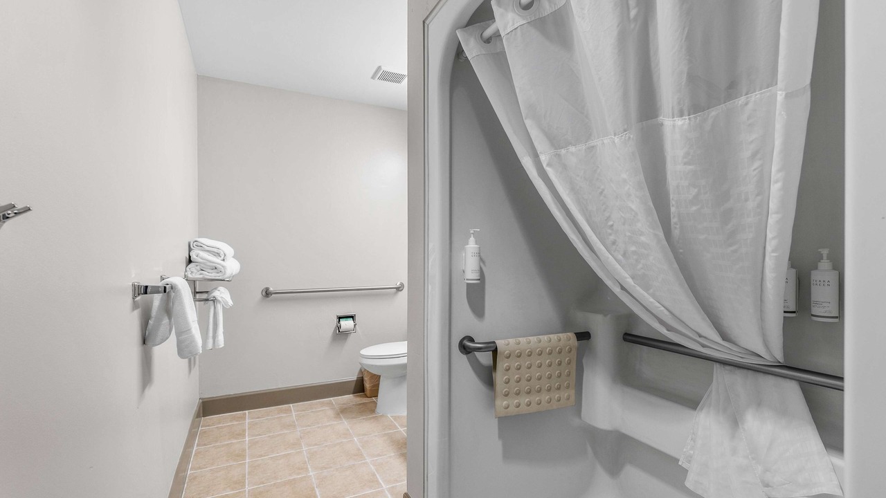 Photo of Bathroom in Camp Verde