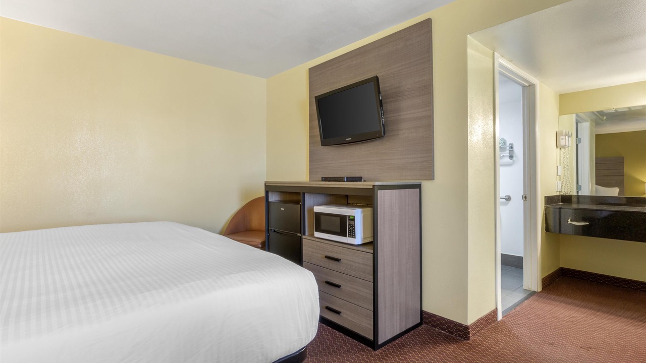 Photo of Bedroom in Chambers