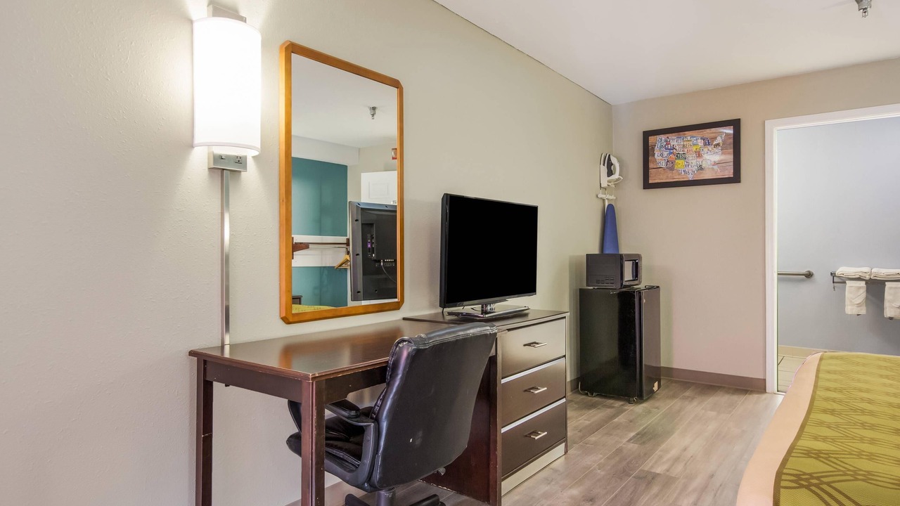 Photo of Bedroom in Hillview