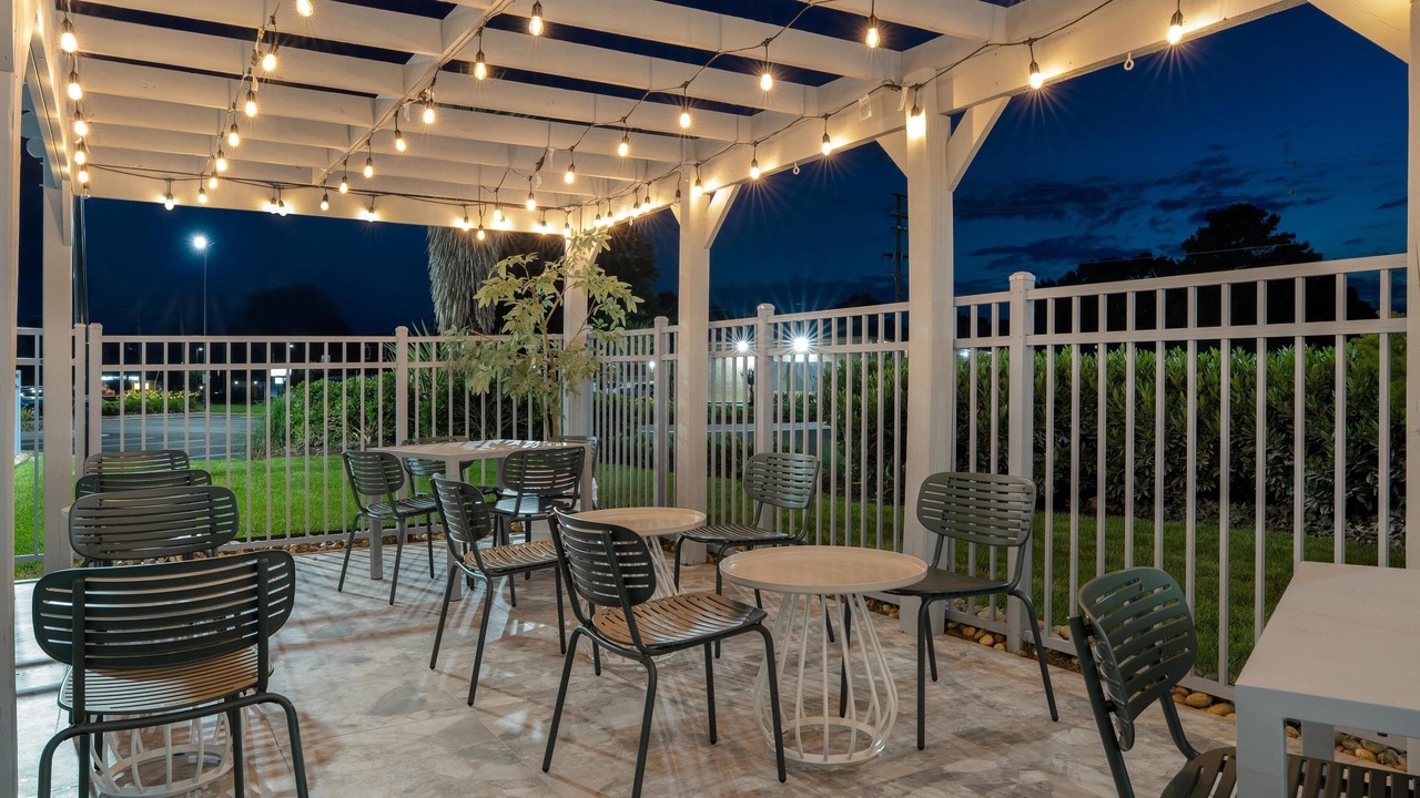 Photo of Patio Balcony in Williamsburg