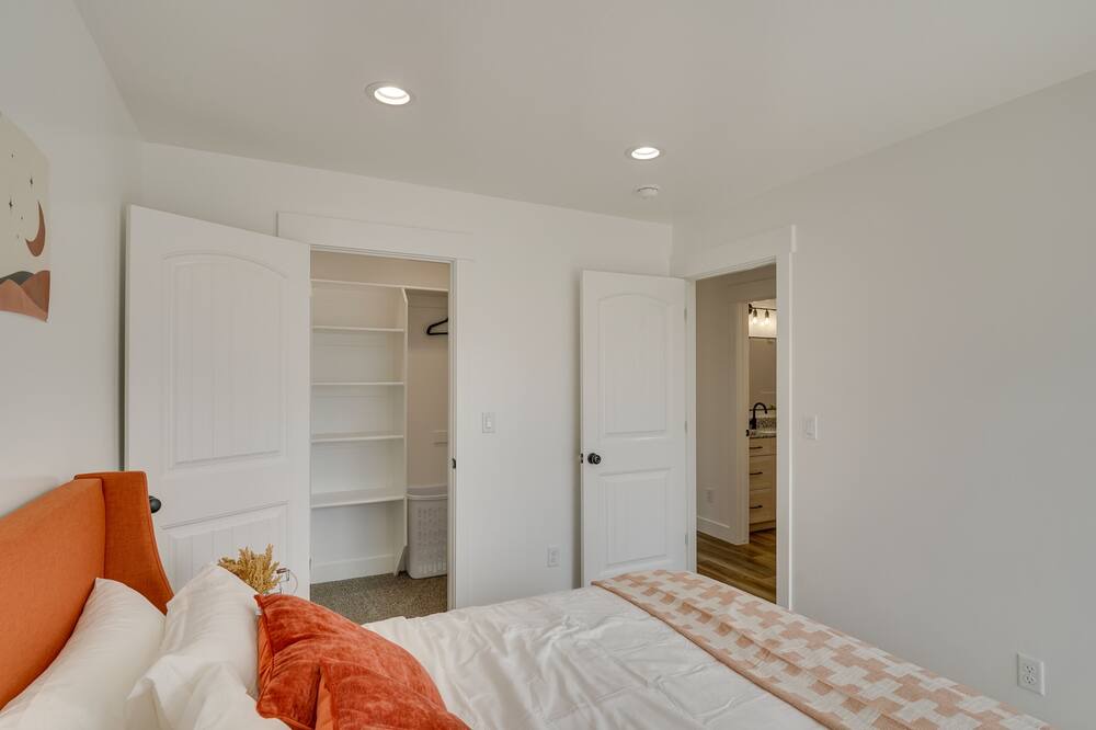 Photo of Bedroom in Richfield