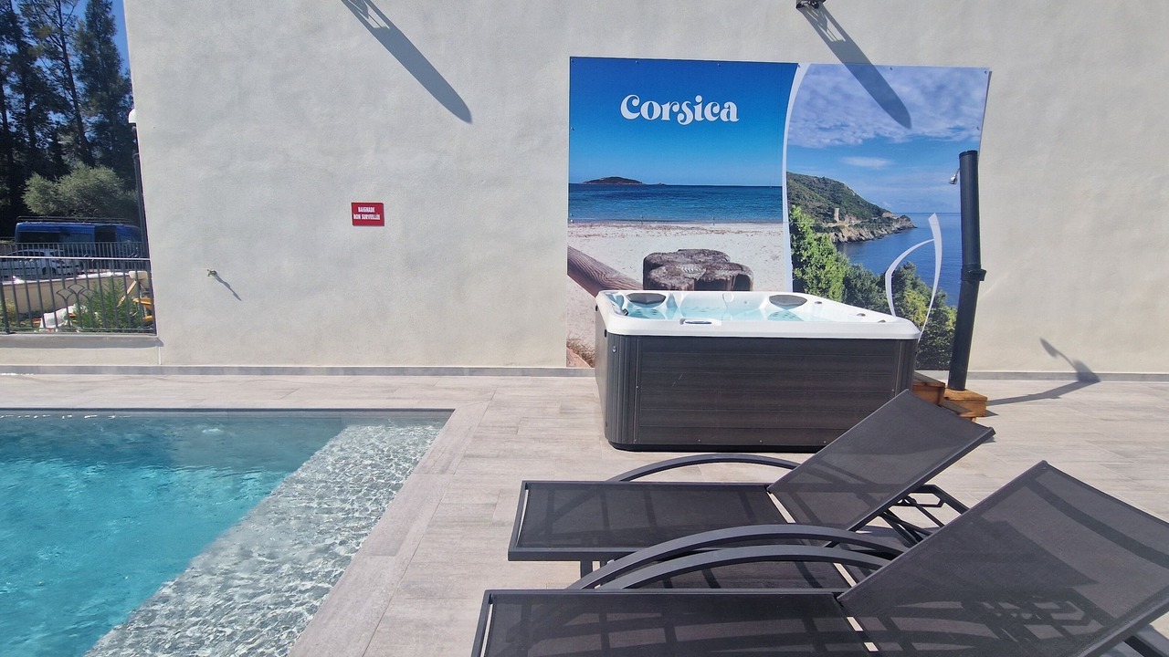 Photo of Outdoor in Arena