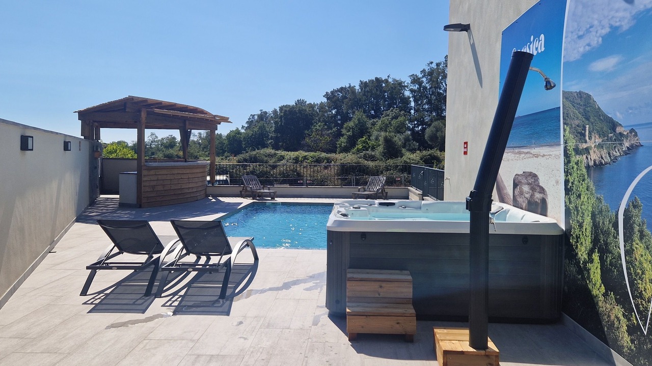 Photo of Outdoor in Arena
