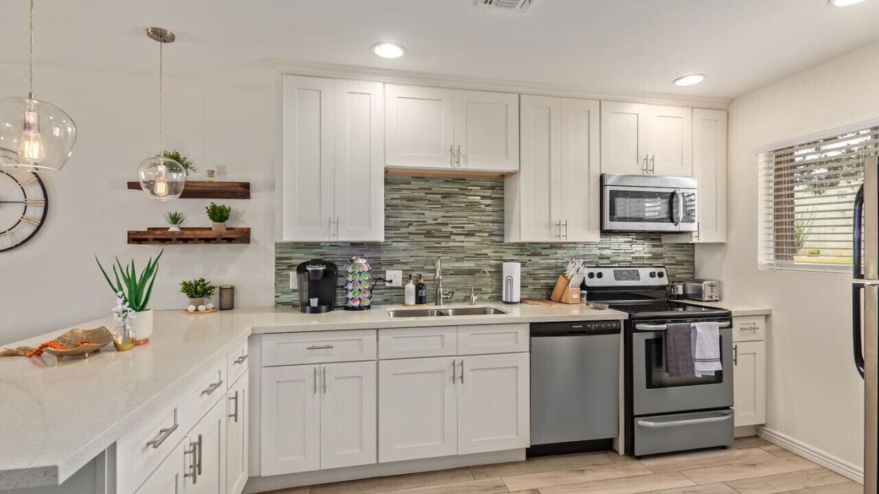 Photo of Kitchen in Fashion Square