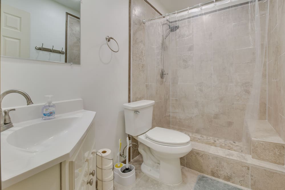 Photo of Bathroom in New Richmond