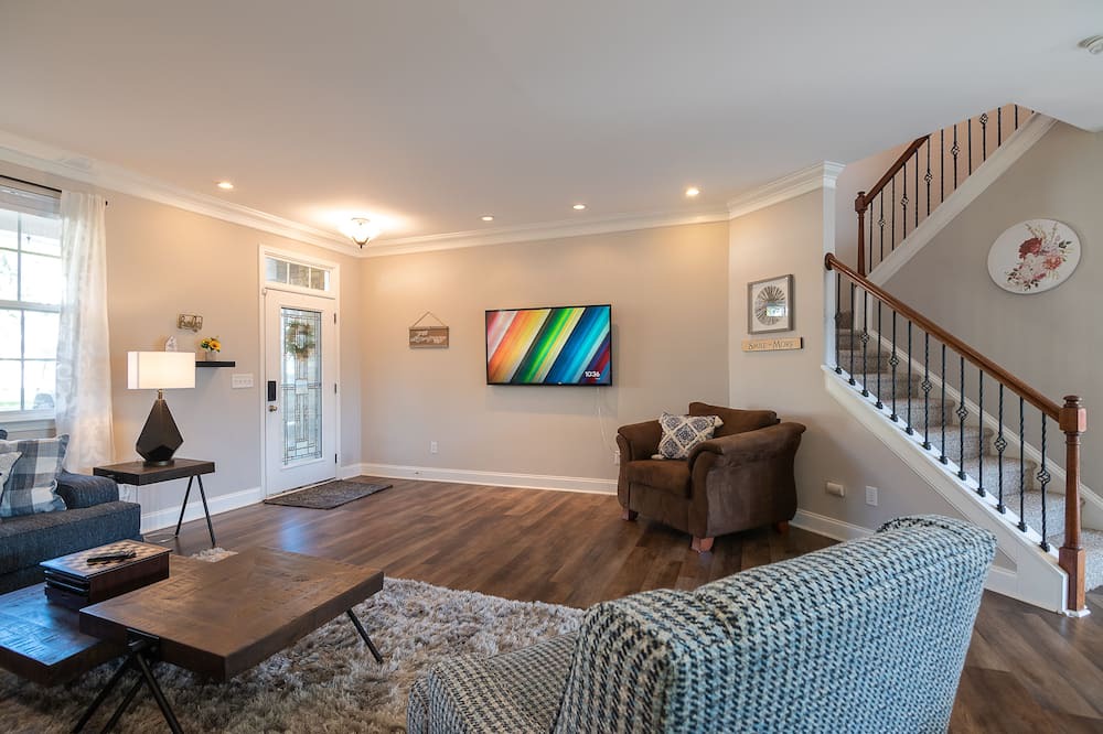 Photo of Livingroom in Durham