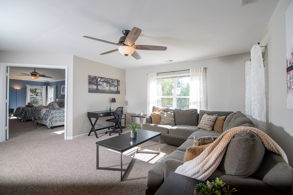 Photo of Livingroom in Durham