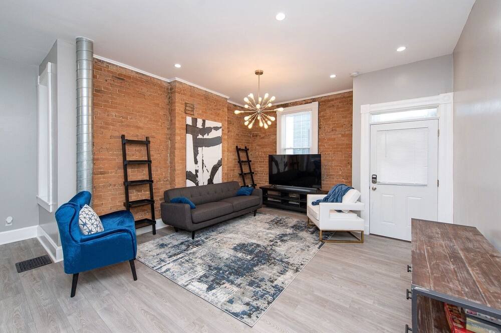 Photo of Bedroom in East Price Hill