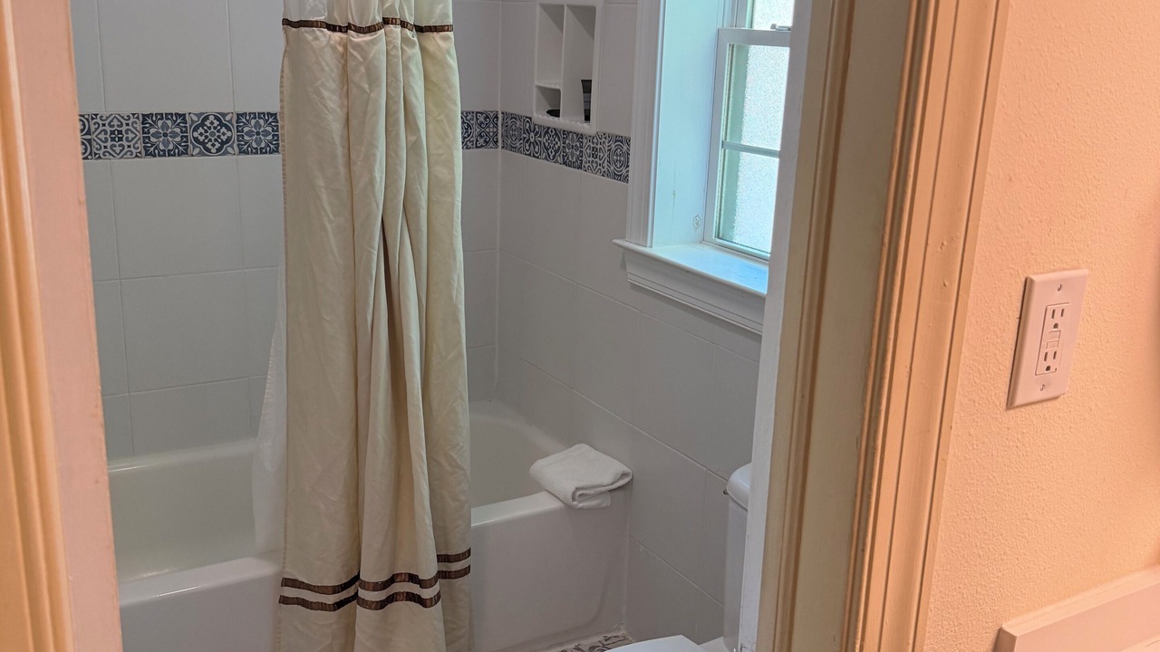 Photo of Bathroom in Williamsburg