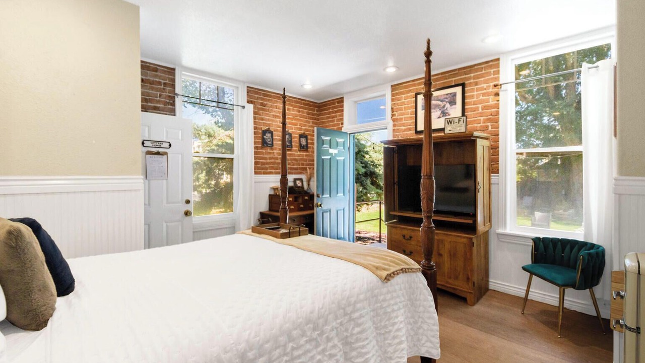Photo of Bedroom in Monroe
