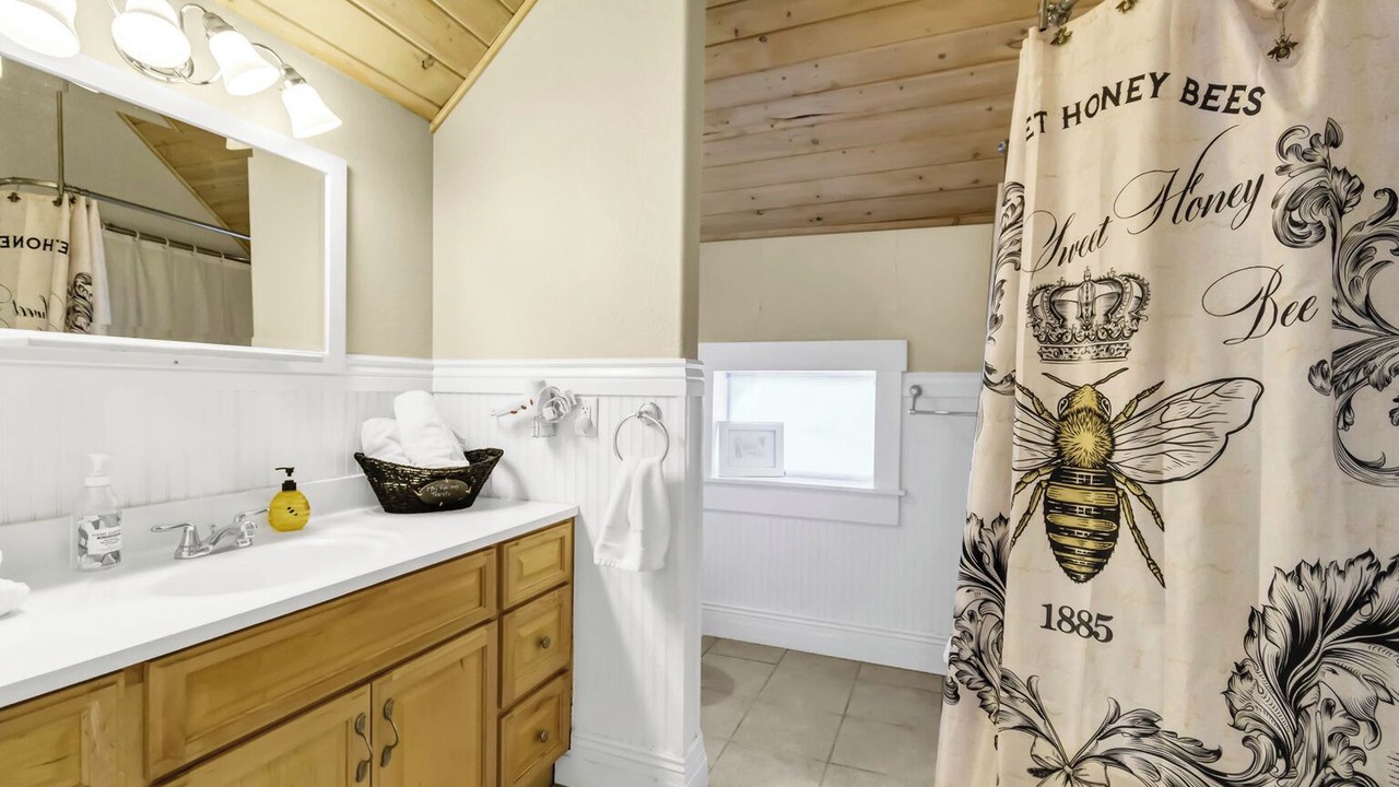 Photo of Bathroom in Monroe