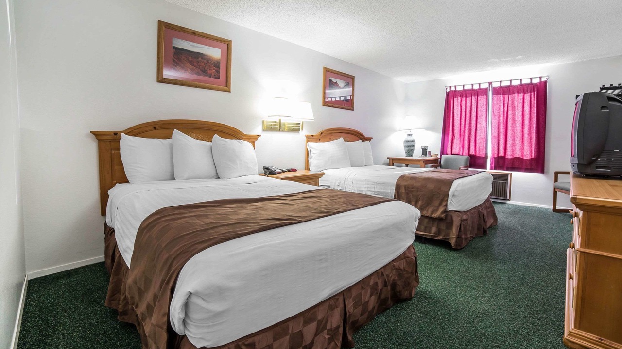 Photo of Bedroom in Panguitch
