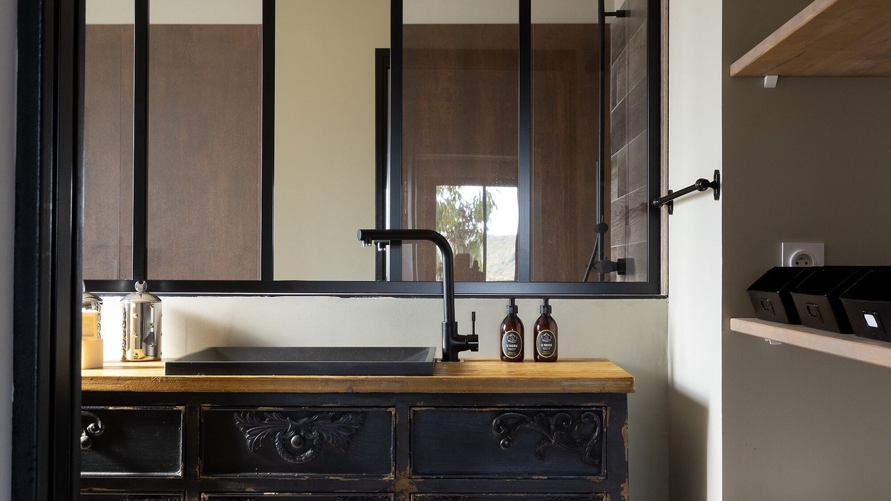 Photo of Bathroom in Maora