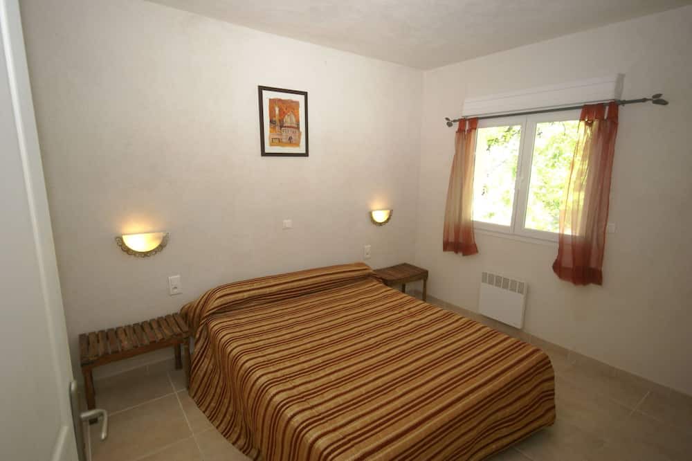 Photo of Bedroom in Moriani-Plage