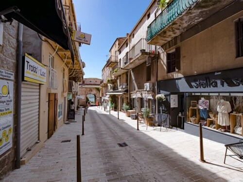 Photo of Outdoor in Porto-Vecchio