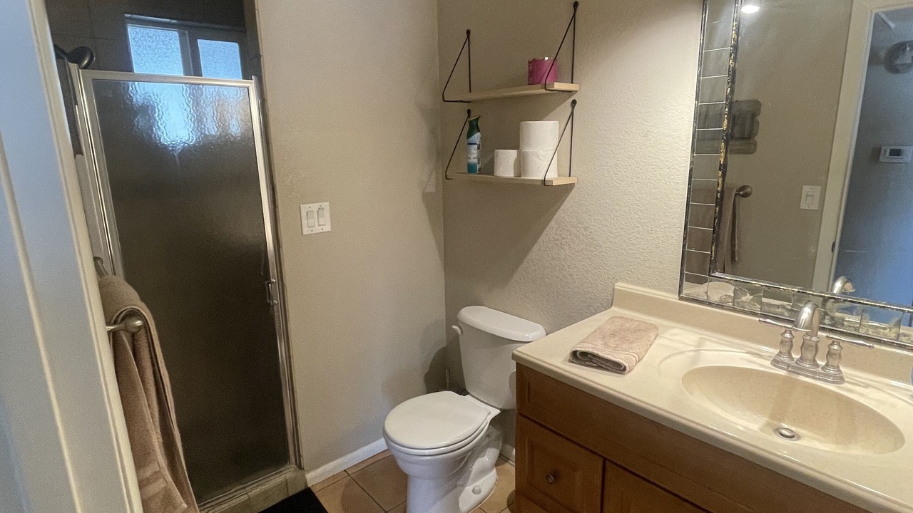 Photo of Bathroom in Desert Hills
