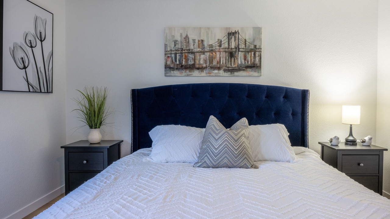 Photo of Bedroom in Pivotal Peoria Center