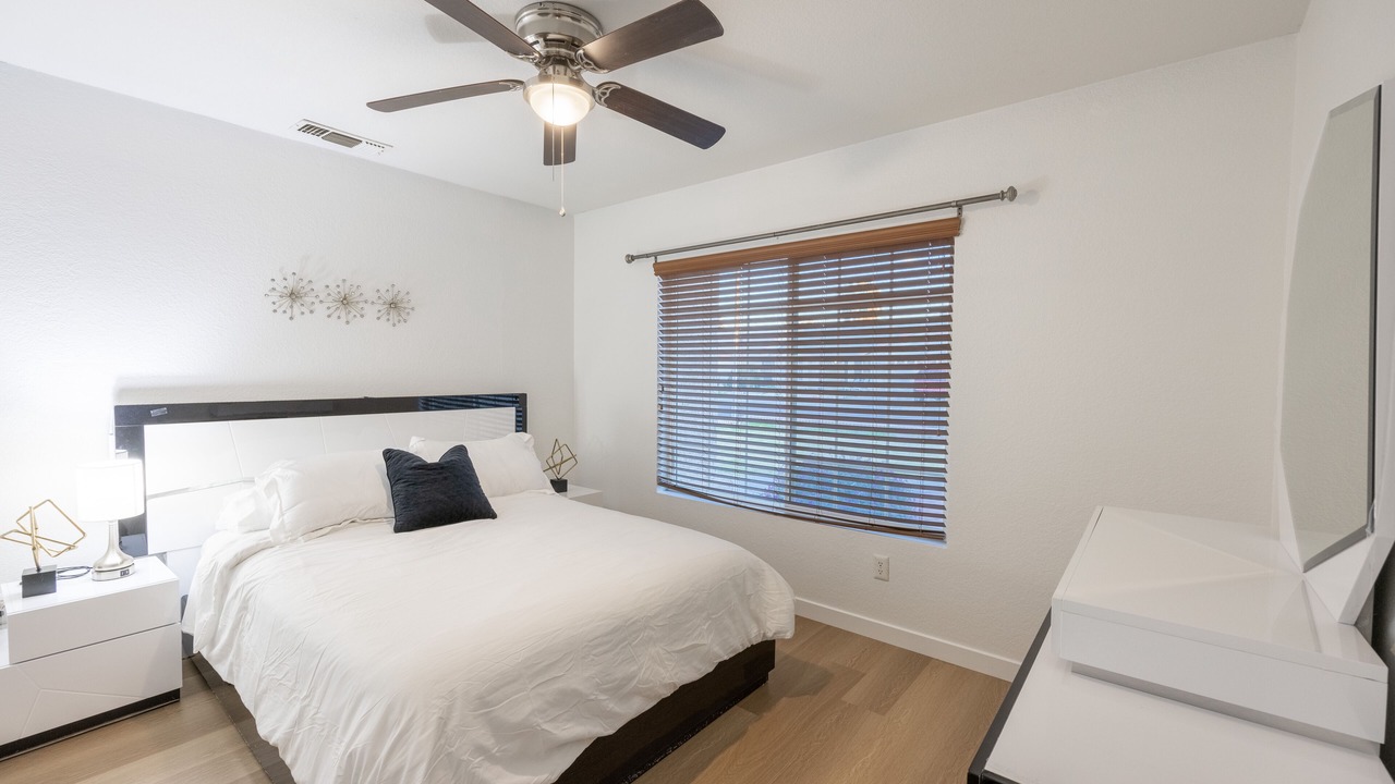 Photo of Bedroom in Pivotal Peoria Center