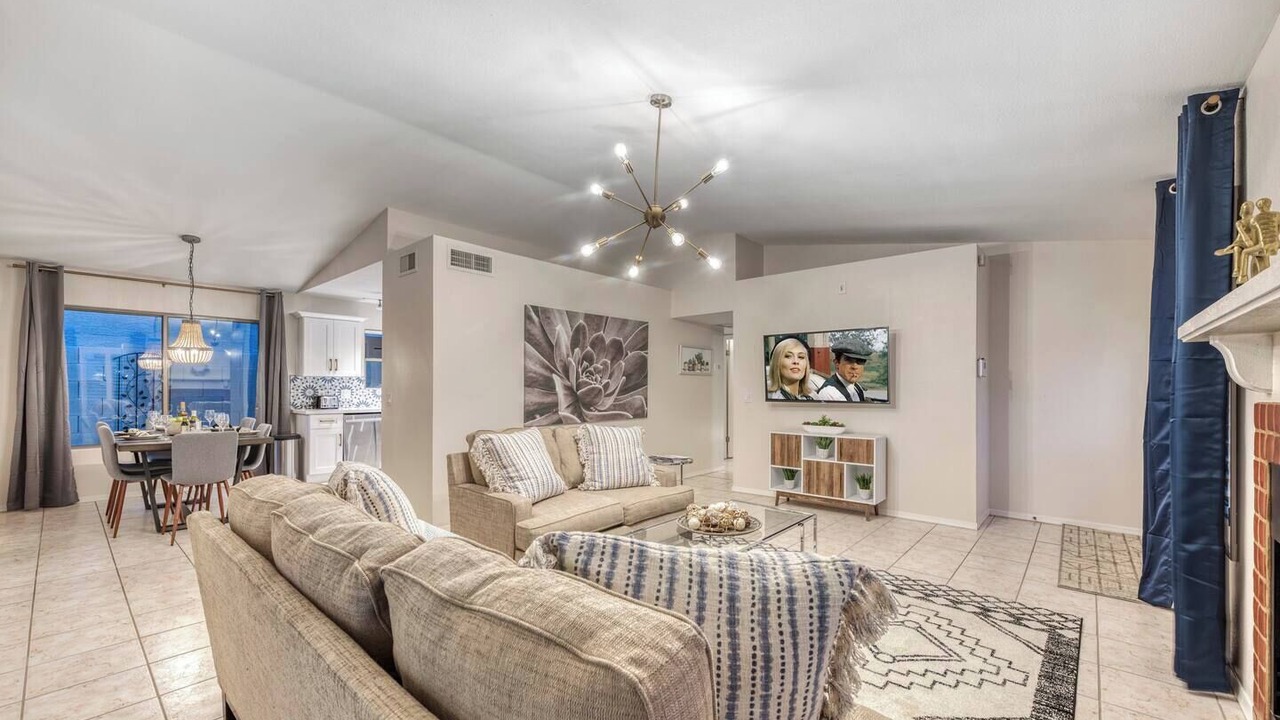 Photo of Livingroom in Deer Valley