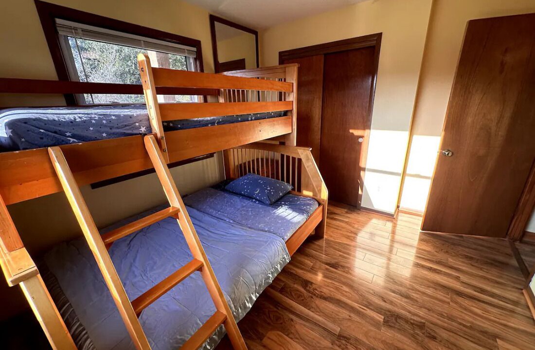 Photo of Bedroom in Whalehead Beach