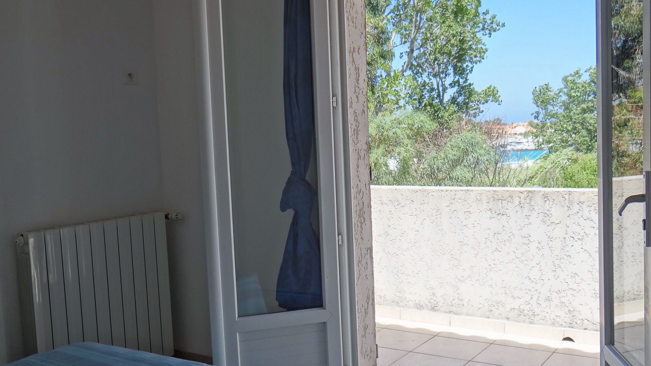 Photo of Bedroom in Marine de Saint Ambroggio