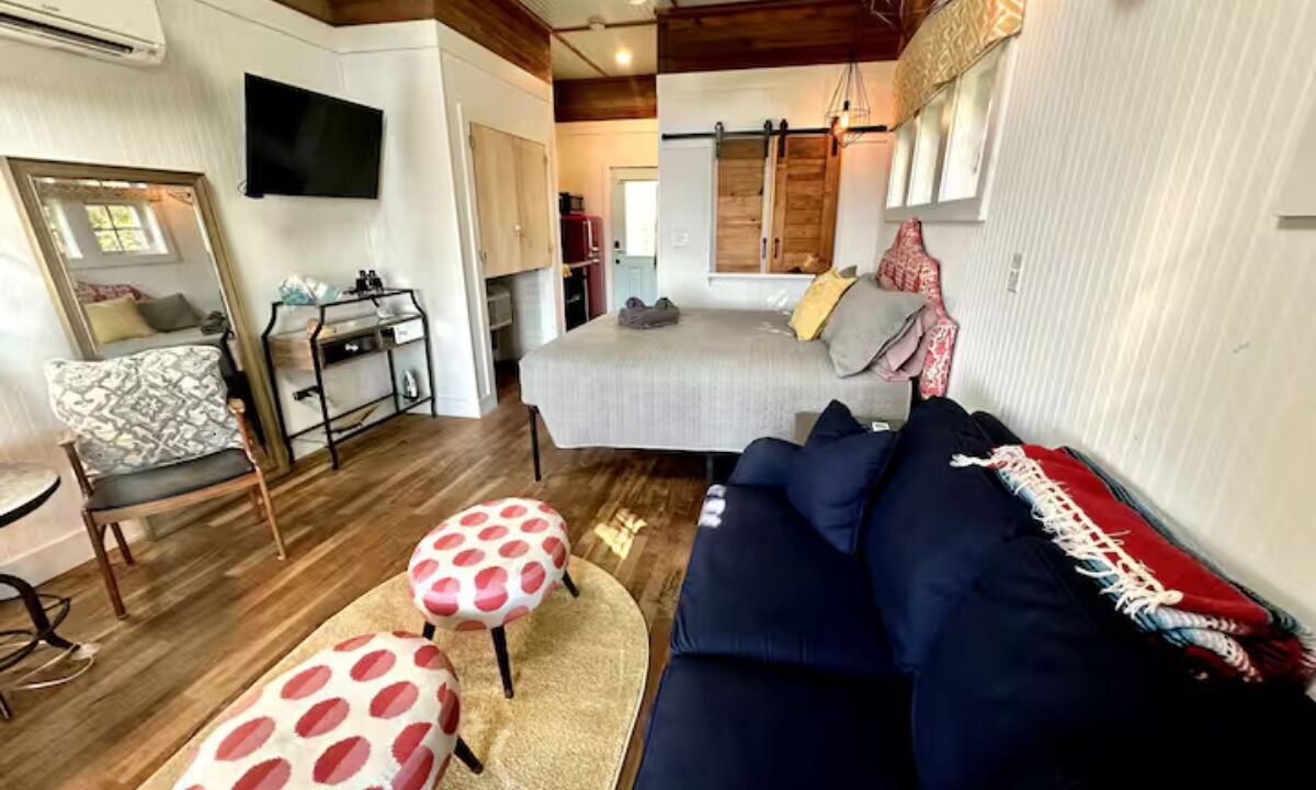 Photo of Livingroom in Kitty Hawk
