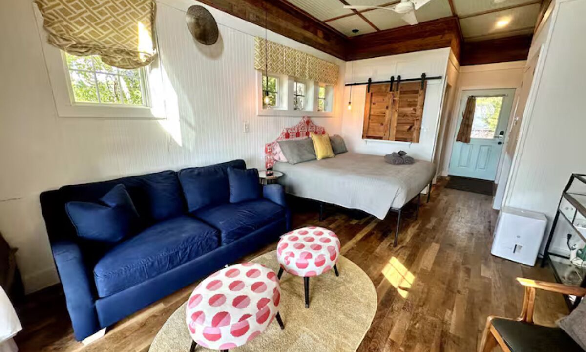 Photo of Livingroom in Kitty Hawk