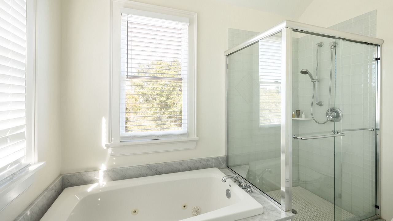 Photo of Bathroom in Sullivan's Island