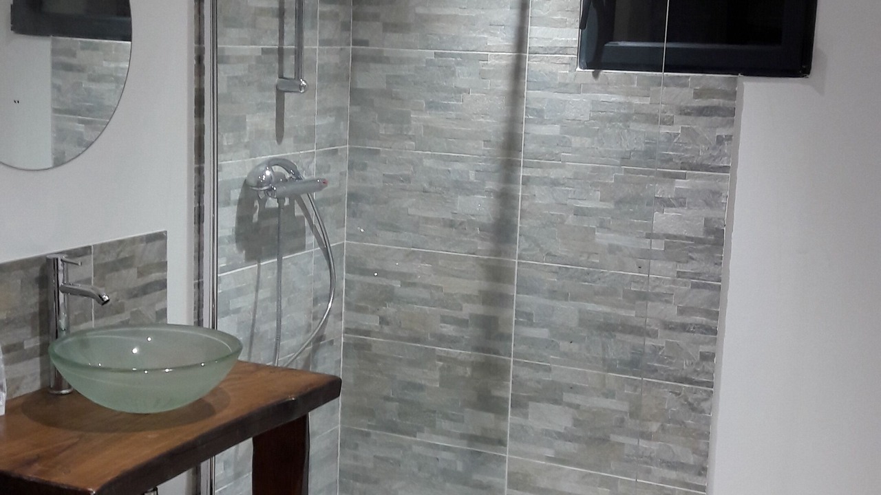Photo of Bathroom in Porri