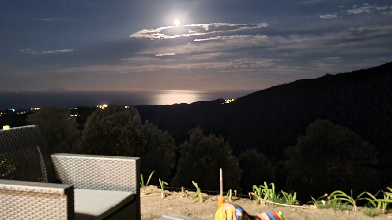 Photo of Outdoor in Porri