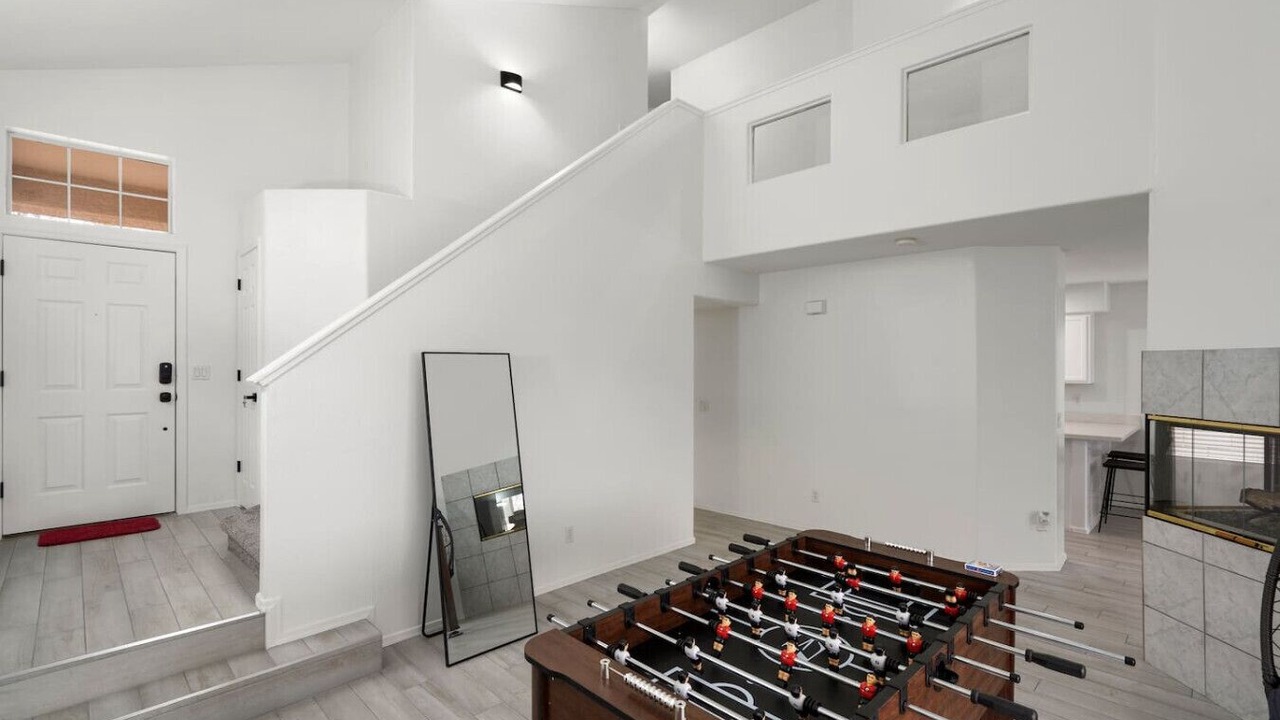 Photo of Bedroom in Palm Valley