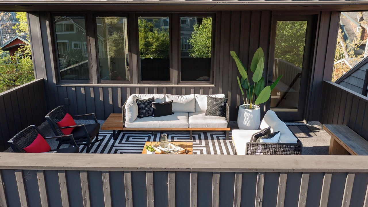 Photo of Patio Balcony in Overlook