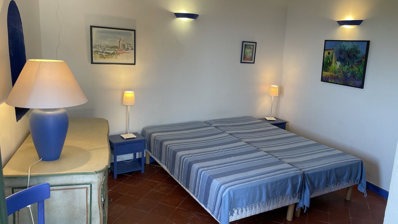 Photo of Bedroom in Centuri