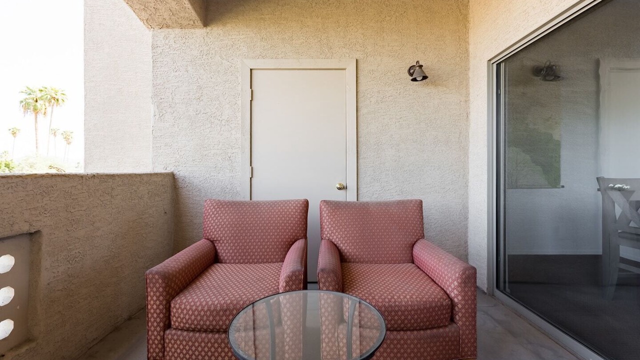 Photo of Patio Balcony in Encanto
