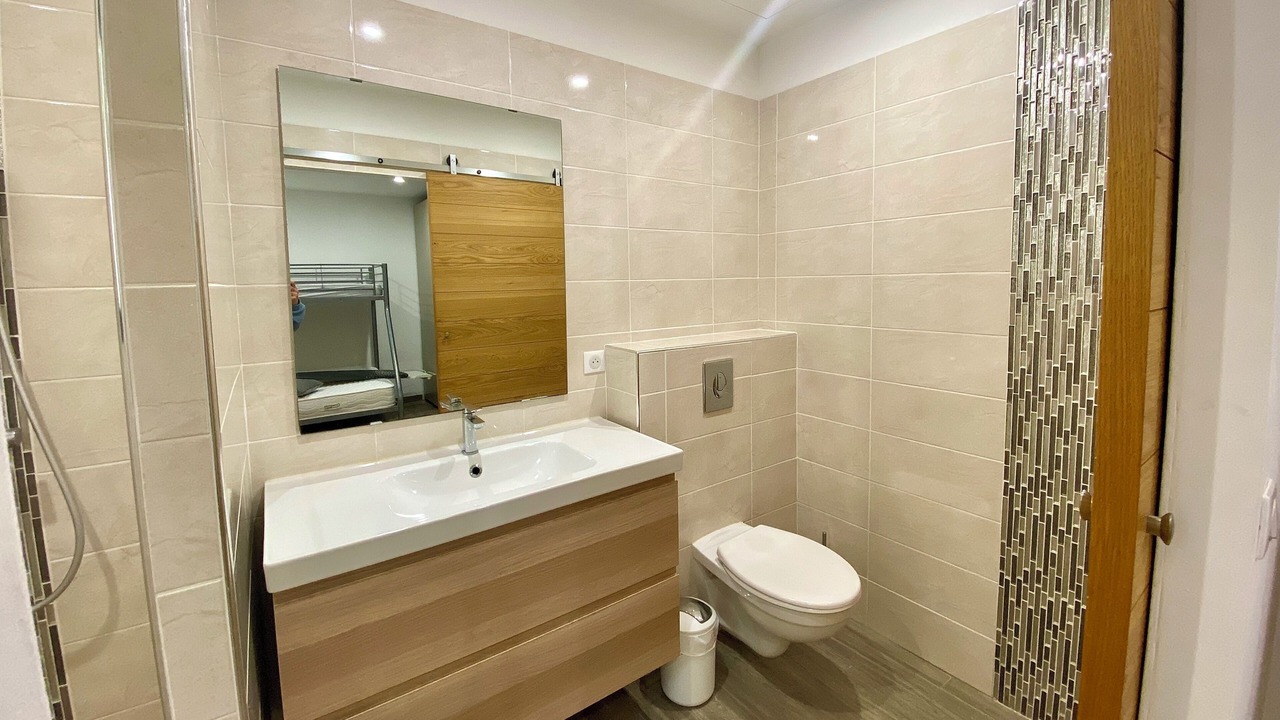 Photo of Bathroom in Tarcu